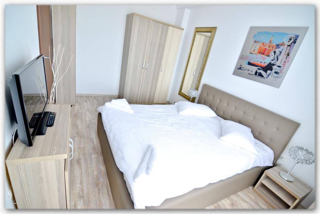 Summerland Luxury Studios By The Sea Mamaia Exterior photo